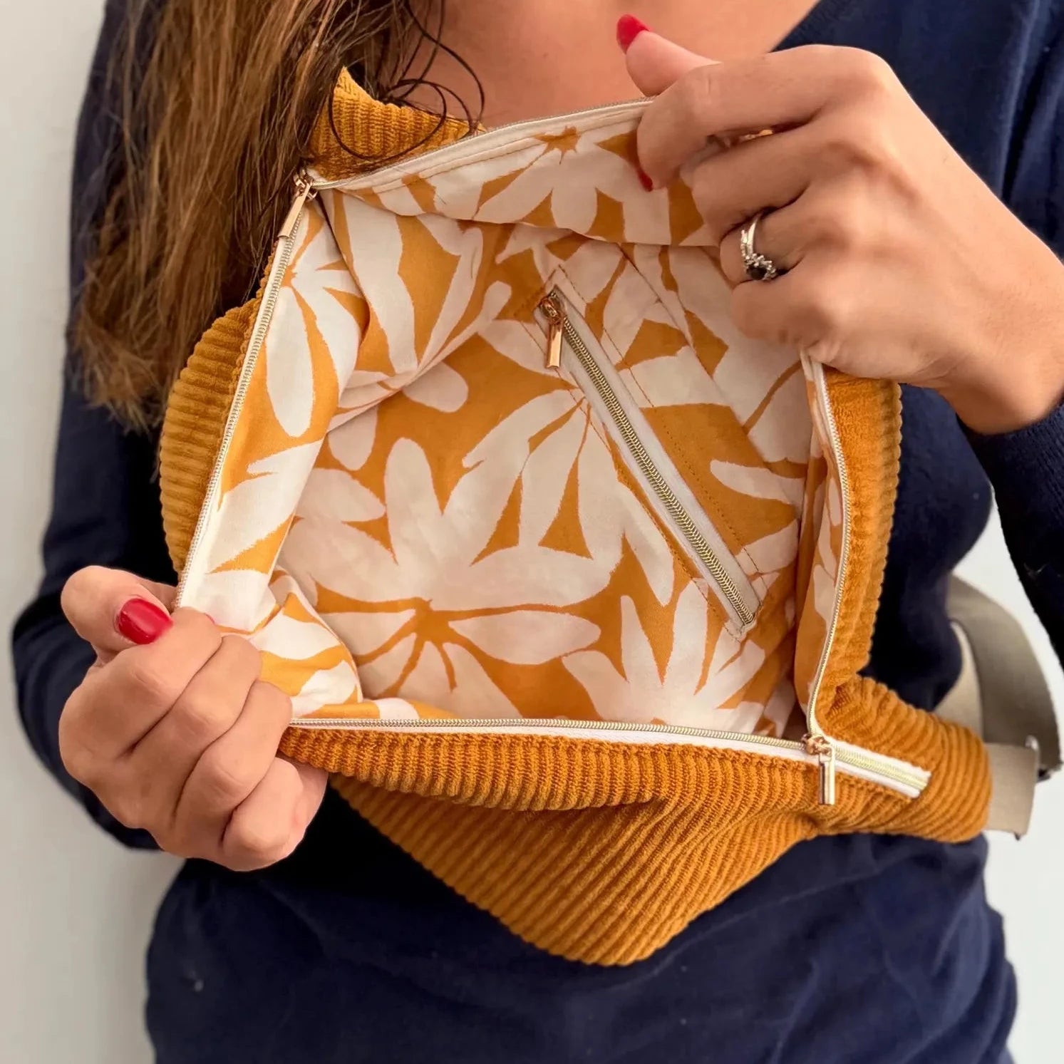 Sac banane velours côtelé uni - 100% personnalisable
